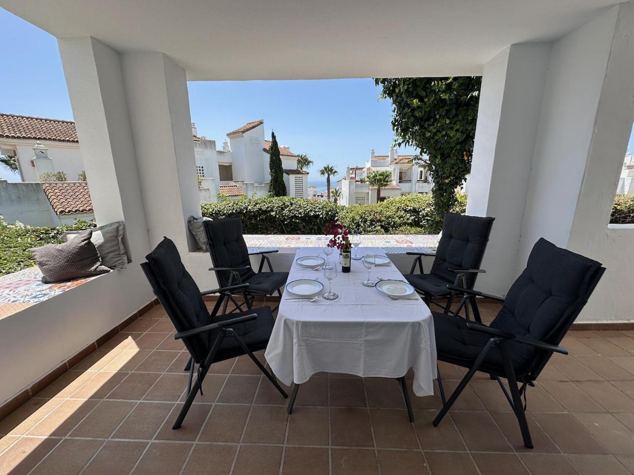 Quiet Family Apartment, 4 Pools, Close To The Beach And Golf, La Marina Alcaidesa 9 02 Ngoại thất bức ảnh